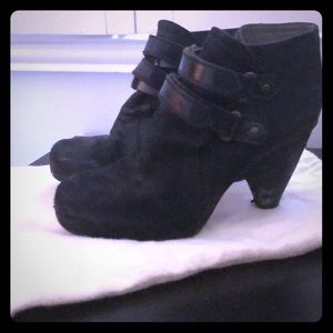 Mike & Chris booties short boots black leather
